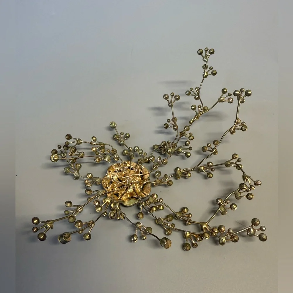 Crystal gold tone Floral Hairpiece Bridal - Picture 12 of 12